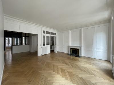 For rent Apartment LYON-2EME-ARRONDISSEMENT  69