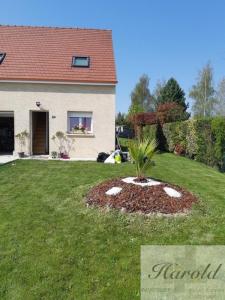 photo For rent House SAINS-EN-AMIENOIS 80