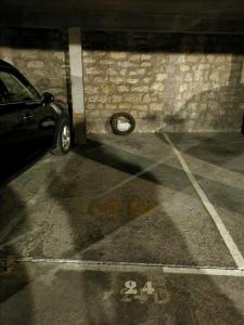 photo For rent Parking PARIS-15EME-ARRONDISSEMENT 75