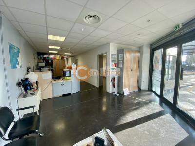 For rent Commercial office LIBOURNE  33