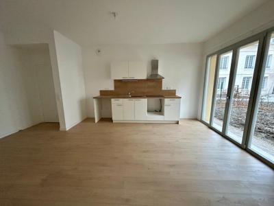 Location Appartement 4 pices COMPIEGNE 60200