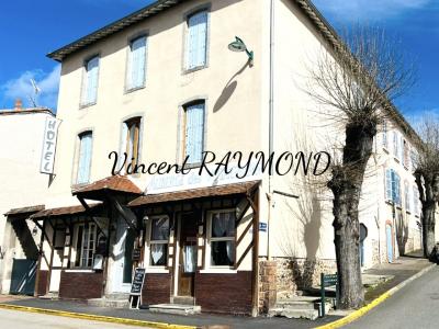 For sale Apartment building SAINT-GERMAIN-LAVAL  42