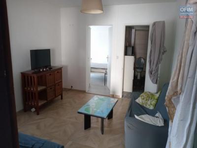 Location vacances Appartement SAINT-GILLES-LES-HAUTS 97435