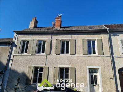 Vente Maison 4 pices DUN-SUR-AURON 18130