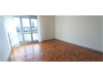 For rent Apartment FEURS 