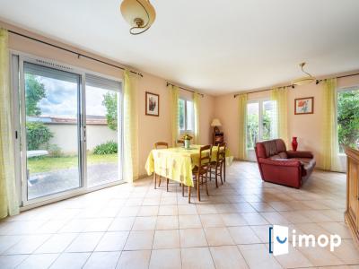 Vente Appartement 4 pices VENDAYS-MONTALIVET 33930