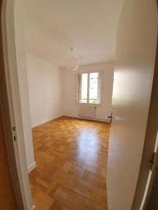 Location Appartement LYON-6EME-ARRONDISSEMENT 