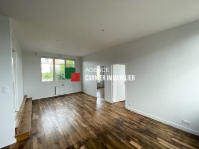 photo For rent Apartment VITRE 35