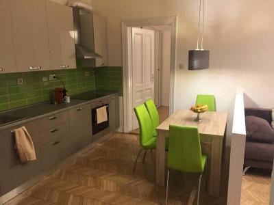 Location Appartement 5 pices LYON-1ER-ARRONDISSEMENT 69001