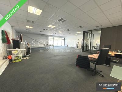 photo For rent Commercial office NIMES 30