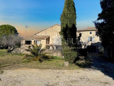 Vente Maison 9 pices LAUDUN 30290