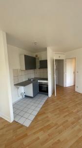 photo For rent Apartment LAMORLAYE 60