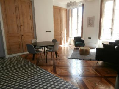 photo For rent Apartment LYON-1ER-ARRONDISSEMENT 69