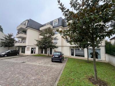 For sale Apartment SAINTE-GENEVIEVE-DES-BOIS  91