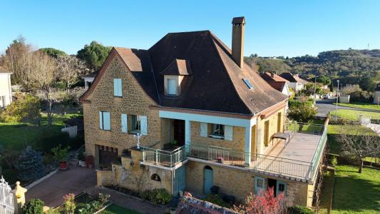 Vente Maison 9 pices GOURDON 46300