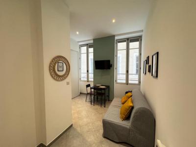 Location Appartement MARSEILLE-2EME-ARRONDISSEMENT 13002