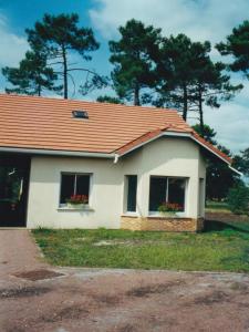 photo For rent House PESSAC 33