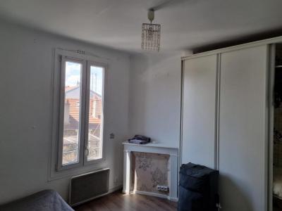 For rent Apartment COURNEUVE  93