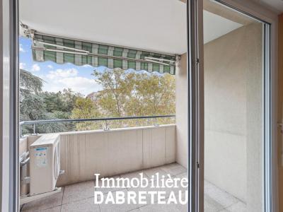 For sale Apartment VILLEURBANNE 