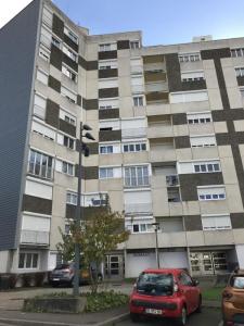 Location Appartement 4 pices MOULINS 03000