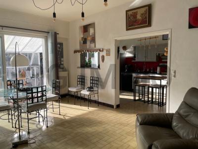 For sale House SAINT-DENIS-DE-PILE  33