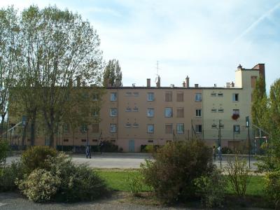 For rent Apartment AUXONNE  21