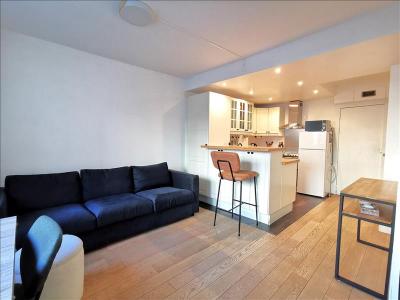 For rent Apartment PARIS-10EME-ARRONDISSEMENT  75