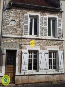 Vente Maison 3 pices RAVIERES 89390