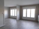 Louer Appartement Saint-julien-du-sault 615 euros