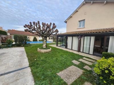 Vente Maison 8 pices PERIGUEUX 24000