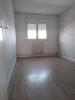 Louer Appartement 65 m2 Saint-julien-les-villas