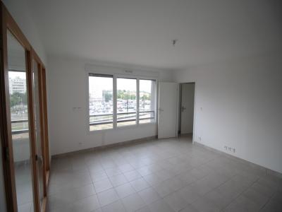 Location Appartement REZE 