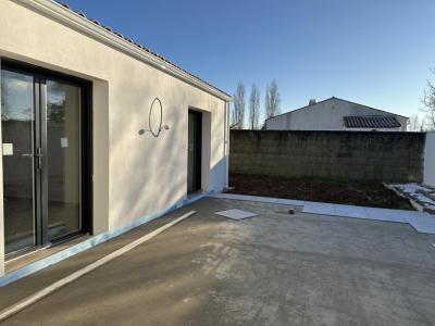 For rent House LONGEVILLE-SUR-MER  85