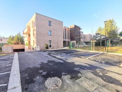 Location Parking VILLENEUVE-LES-AVIGNON  30