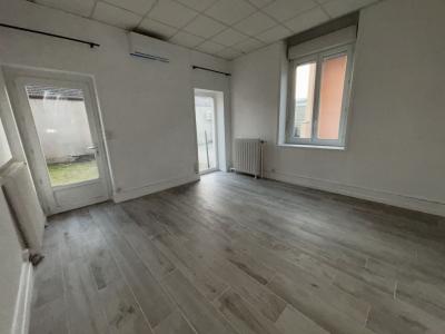 Vente Appartement 2 pices MEZERIAT 01660