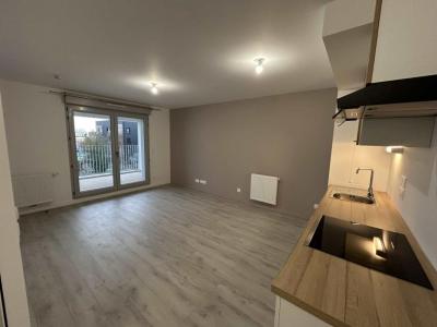 For rent Apartment ANGERS  49