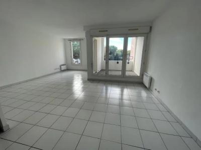 For rent Apartment BOCCA  06