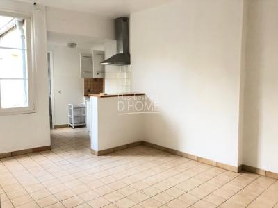 Location Appartement ROZAY-EN-BRIE  77