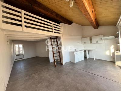 photo For rent Apartment SURGERES 17