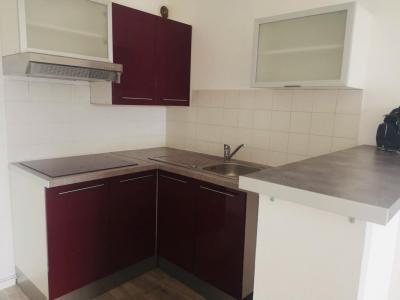 For rent Apartment AUCAMVILLE  31