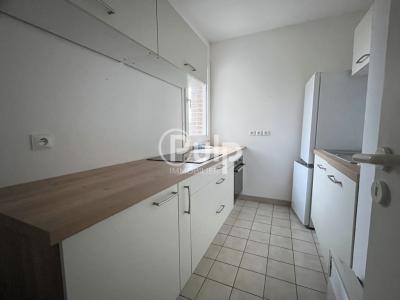 Vente Appartement 4 pices HAZEBROUCK 59190