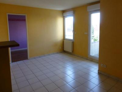 photo For rent Apartment TASSIN-LA-DEMI-LUNE 69