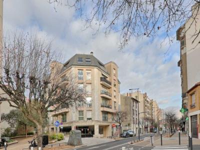 Vente Appartement 5 pices LILAS 93260