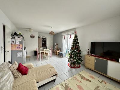 For sale Apartment SAINT-JEAN-D'ILLAC  33