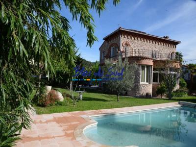 Vente Maison 6 pices PRADES 66500