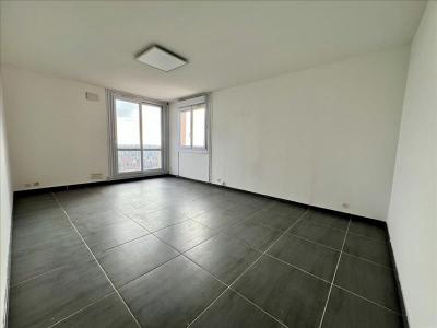 For rent Apartment CHENOVE  21