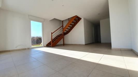 For rent House VILLATE  31