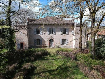 For sale Prestigious house LAUZERTE  82