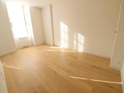 photo For rent Apartment NANTES 44