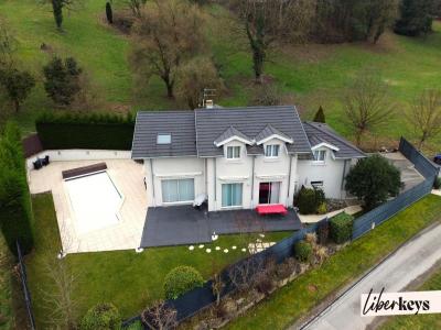 For sale House ETREMBIERES  74